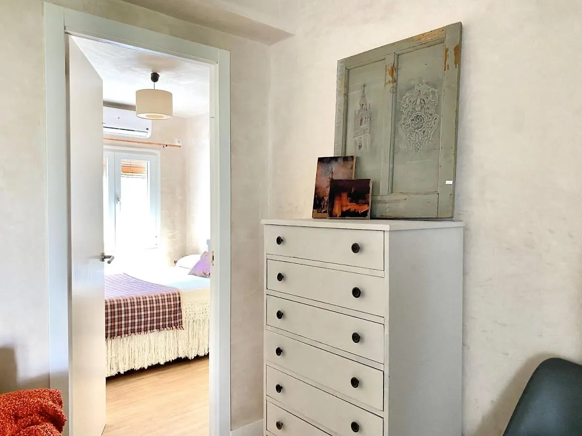 Apartament Junto Al Casco Antiguo Con Terraza Sewilla