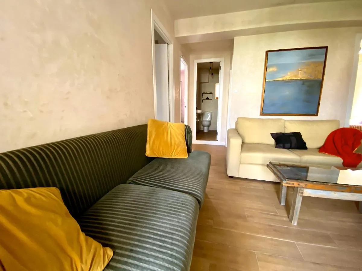 Junto Al Casco Antiguo Con Terraza Apartment Seville